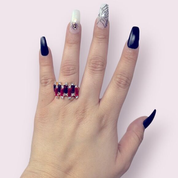 Red Baguette Crystal Rhinestone Gold Band Ring - Picture 2 of 7